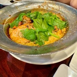 กุ้งอบวุ้นเส้น