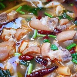 ต้มยำคากิหมู