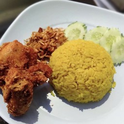 ข้าวหมกไก่ทอด