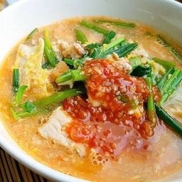 สุกี้น้ำ หมู/ทะเล