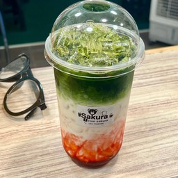 ชาเขียวนมสดสตอเบอร์รี่