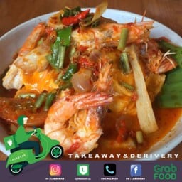 ข้าวไข่นุ่ม ต้มยำกุ้ง