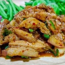 น้ำตกหมู