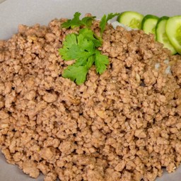 หมูสับผัดน้ำมันหอย (กับข้าว)