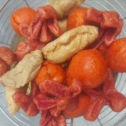 ชุดรวม ไส้กรอกแดง ปลาระเบิดขาว แดง 22ลูก