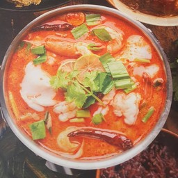 ต้มยำกุ้ง