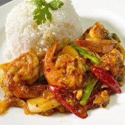 ข้าวราดผัดพริกเผากุ้ง
