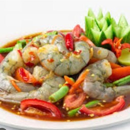 ยำกุ้งสด