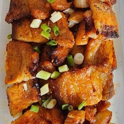 Samgyubsal - Pork Belly BBQ With Gochujang Sauce (หมูสามชั้นซอสโกชุจัง)