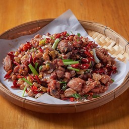 ไก่ผักพริกแห้ง