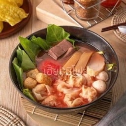 เกี๋ยวหมูเย็นตาโฟ