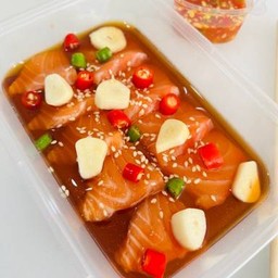 แซลมอนดอง