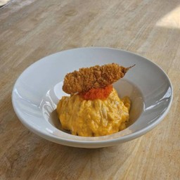 ข้าวไข่ข้นกุ้งทอด