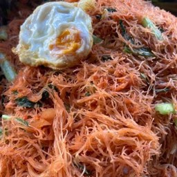 เส้นหมี่ผัด+ไข่ดาว