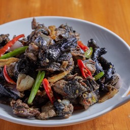 ผัดไก่ดำสมุนไพร