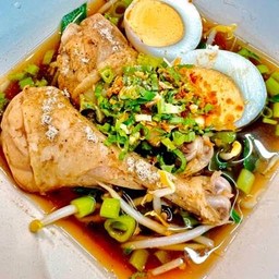 เกาเหลาน่องไก่น้ำตุ๋นต้นตำรับ