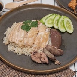 ข้าวมันไก่พิเศษอร่อยจุก