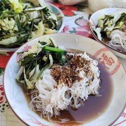 ข้าวปุ้นซาว ไทโส้