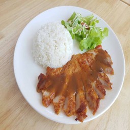 ข้าวหมูสันนอกพริกไทยดำ