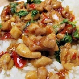 กระเพราไก่ราดข้าว