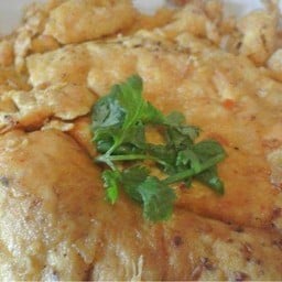 ข้าวหน้าไข่เจียวไก่สับ