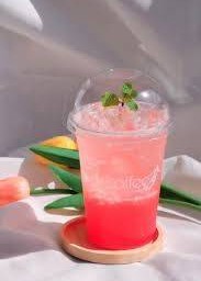 สตอรอว์เบอร์รี่โซดา