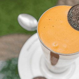 Oreo Dalgona Latte