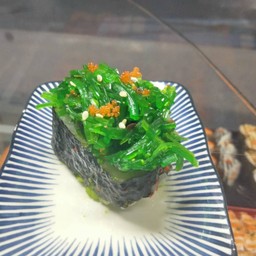 ยำสาหร่าย