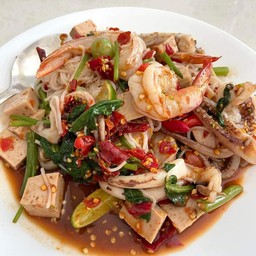 ตำขนมจีนทะเลยอ