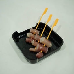 หนวดหมึกหั่นท่อน