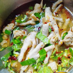 ต้มซุปเปอร์ตีนไก่