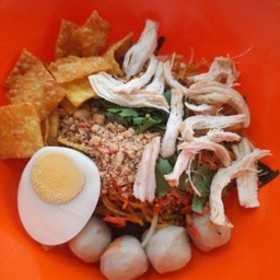 ก๋วยเตี๋ยวแซ่บแห้งสูตรดั้งเดิม