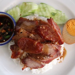 ข้าวหมูแดง