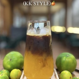 ยิ้มแรกของวัน (กาแฟส้มมะปี๊ดคั้นสด)