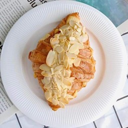 Almond Croissant