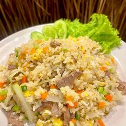 ข้าวผัดหมู