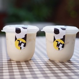 พุดดิ้งนมสดวุ้นมะพร้าวอ่อน