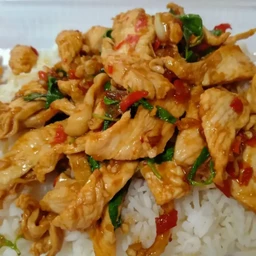 ข้าวกะเพราหมูสับ