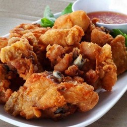 ข้าวไก่ทอดเกลือ