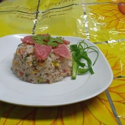 ข้าวผัดแหนม
