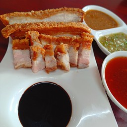 หมูกรอบสับ ฮ่องกง