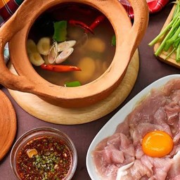 ชุดจิ้มจุ่มหมู + ชุดผัก