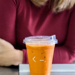 thai tea latte
