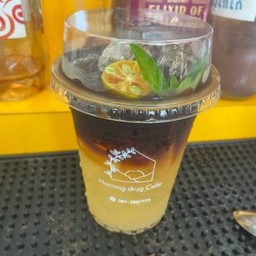 อเมริกาโนส้มจี๊ด (เย็น)