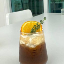 (2shot) กาแฟส้มครีมชีส (เย็น)