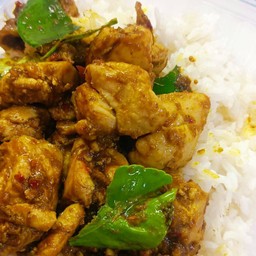 ไก่ผัดพริกแกงใต้ร้านข้าว