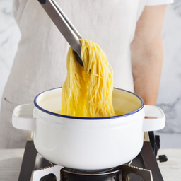 เส้นเมี่ยนลวก