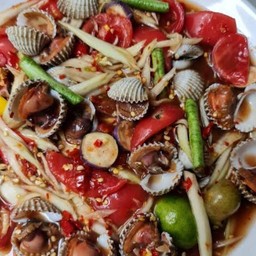 ตำหอยแครง +คอหมูย่าง+ข้าวเหนียว