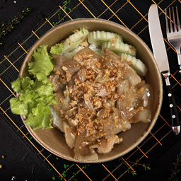 ข้าวหน้าหมูสามชั้นทอดกระเทียม
