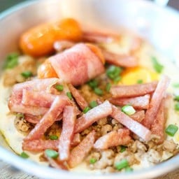 ไข่กระทะ (Pan Fried Eggs)